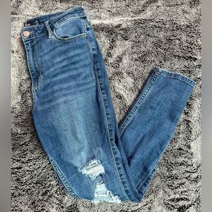 Hollister Ultra High-Rise Crop Super Skinny Jeans